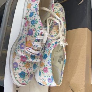 Vintage keys Oxford floral shoes 7 m